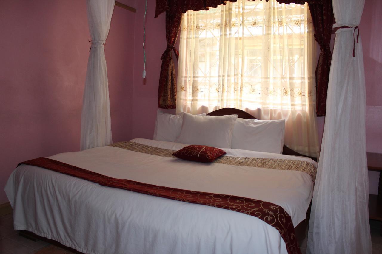 Salient Guest House Eldoret Extérieur photo